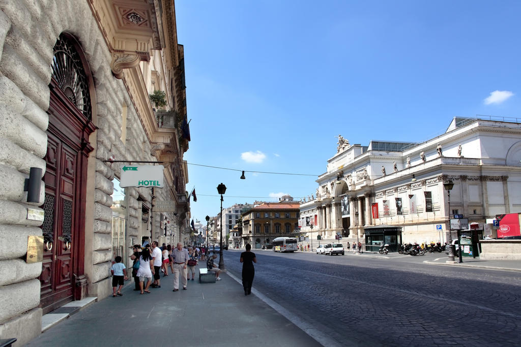 Hotel Boutique Nazionale Rzym Zewnętrze zdjęcie